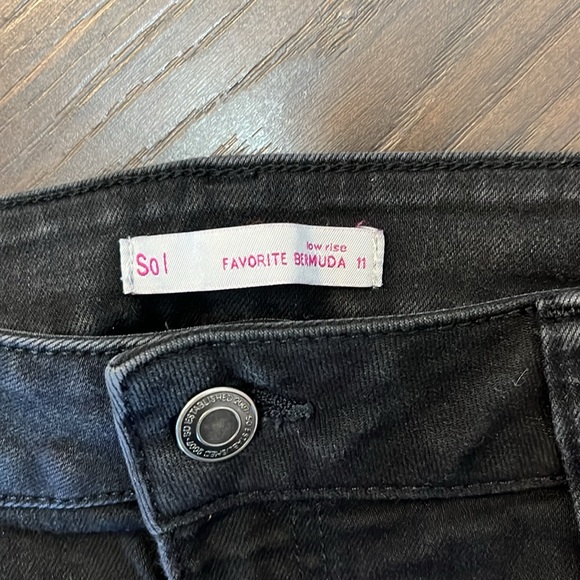 Black Bermuda Shorts - Picture 2 of 9